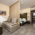 リゾート Alea & 4*