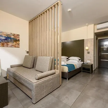 Üdülőközpont Alea & 4*