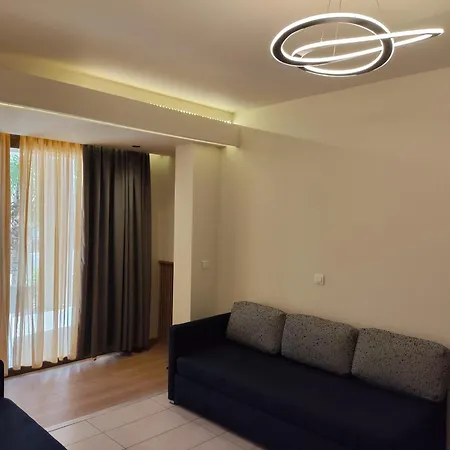 Üdülőközpont Alea &