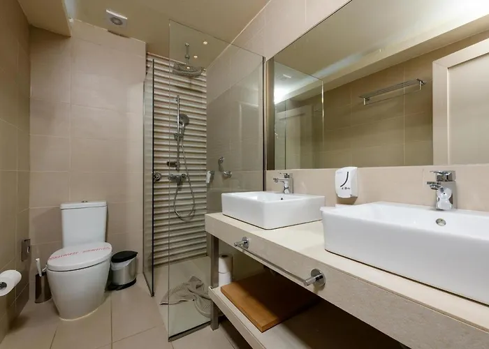 Alea & リゾート Prínos